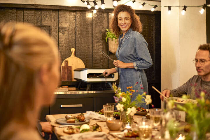 COZZE 17" Gas-Pizzaofen mit drehbarem Stein